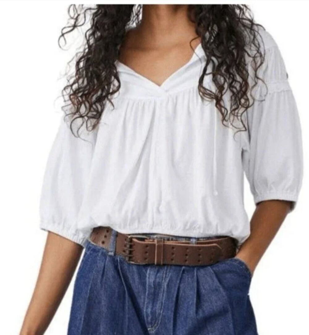 We The Free People No Good Alone Tee Top Shirt White Puff Sleeve V-Neck Medium